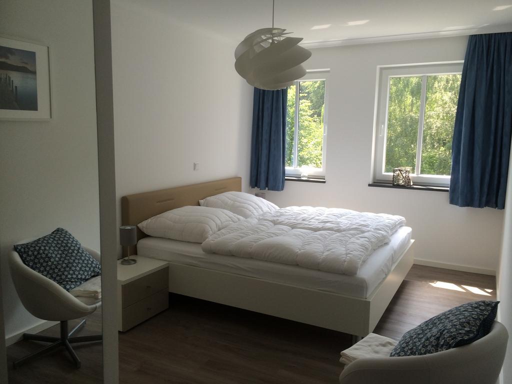 Haus Pamir - Ferienwohnungen Ostseebad Nienhagen Exterior foto